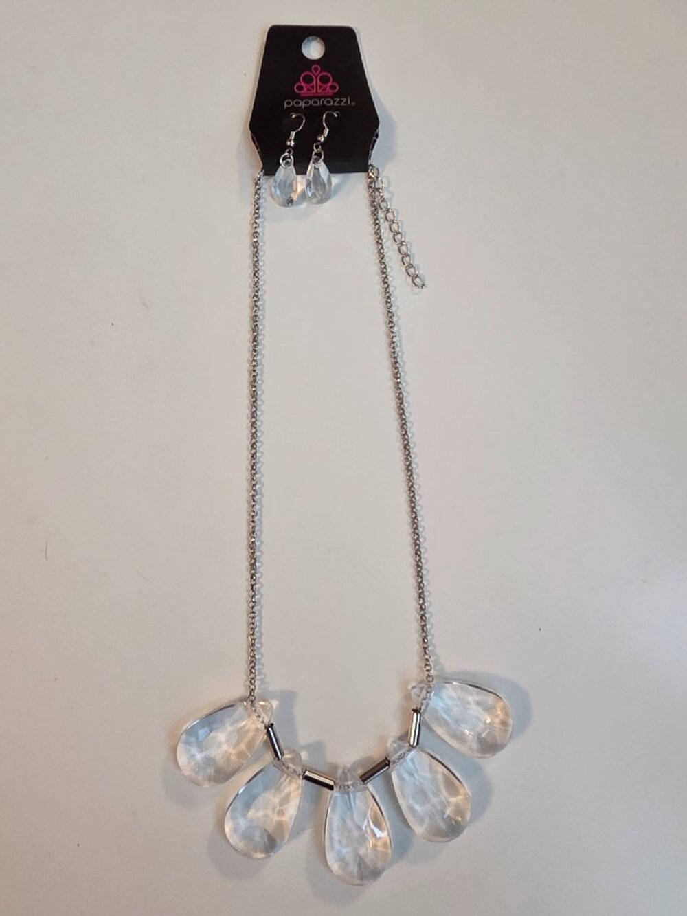 Paparazzi Faceted Teardrop Necklace & Earrings